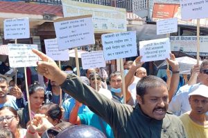 पोखरामा रवि आउने कार्यक्रममा सहकारी पीडितको नाराबाजी