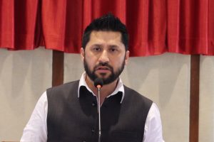 शेरबहादुर देउवा रिसाएको एक सेकेण्डमै सरकार ढल्छ –  रवि लामिछाने