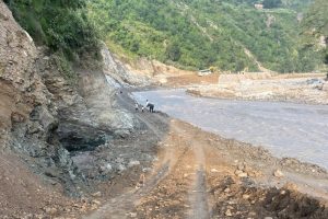 १४ दिनपछि एकतर्फी खुल्यो बीपी राजमार्ग