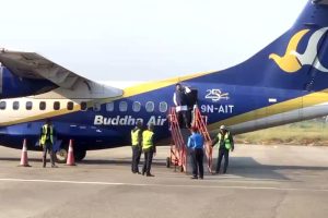 रास्वपा सभापति लामिछानेलाई चितवन ल्याइयो