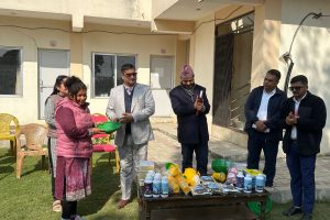 खैरहनी नगरपालिकाद्वारा जैविक विषादी र जैविक सामग्री वितरण सुरु