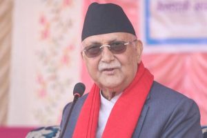 प्रधानमन्त्रीको सुझाव- मौरीको संगत गर्नुस्, झिंगाले फोहोरको डंगुरमा पुर्‍याउँछ