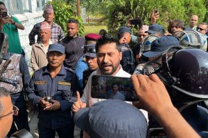 रवि लामिछानेको आज पनि चितवन अदालतमा थुनछेक बहस