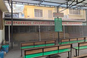 भेरी अस्पतालको मेडिकल स्टोरमा आगो लाग्दा कम्तिमा ३ करोड क्षति