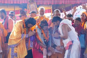 कोटिहोममा यज्ञको पूर्णाहुति, फाउन्डेसनलाई पोखराको २ रोपनी जग्गा दान