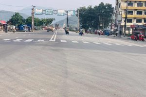 यातायात व्यवसायीहरूको बन्दले चितवन र नवलपुरको जनजीवन प्रभावित