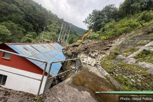 दोलखाको झाँक्रे खोला जलविद्युत परियोजनामा पहिरो, टर्बाइनमा क्षति