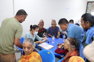 अङ्कुरम् एकेडेमीमा समुदायलक्षित वृहत् आँखा शिविर