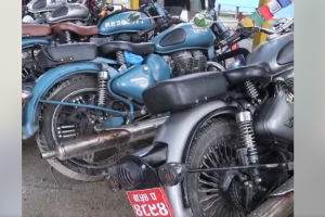 चितवनमा स्वरूप परिवर्तन गरेका ४० मोटरसाइकल प्रहरी नियन्त्रणमा