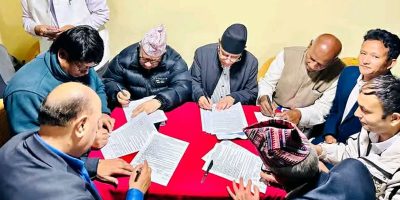 ८ कम्युनिष्ट दलबीच एकता सहमति, पेरिसडाँडामा शीर्ष नेताहरूले गरे हस्ताक्षर