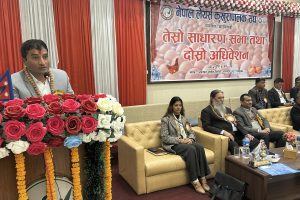 नेपाल लेयर्स कुखुरापालक संघको अध्यक्षमा विनोद पोखरेल निर्वाचित