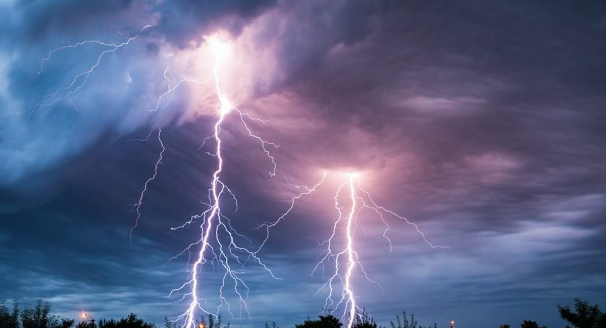 चट्याङबाट बाबु छोराको मृत्यु