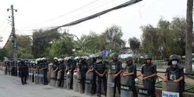 थापाथलीको सुकुम्बासी क्षेत्रमा बाक्लो संख्यामा प्रहरी परिचालन