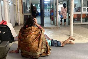 निजी अस्पतालमा स्वास्थ्य बीमा सेवा कटौती: १६ अर्ब बक्यौताका कारण कार्यक्रम संकटमा