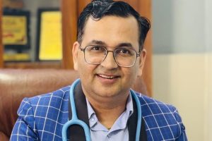 प्रचण्डका विश्वासपात्र मानिने डा. भोजराज अधिकारीले अचानक किन छाडे पार्टी?