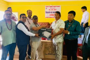 गैंडाकोट १८ को डिजिटल फड्को: ६ विद्यालयलाई टिभी-प्रोजेक्टर, उत्कृष्टलाई सम्मान