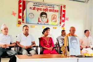 भाग्योदय प्राविका विद्यार्थीलाई शैक्षिक सामग्री वितरण