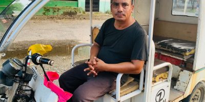 रिक्सा चालक दिनेशको दर्दनाक कथा: “छोरा भेटे आधा रोग त्यसै निको हुन्थ्यो”