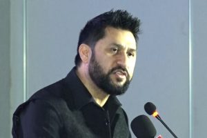 सरकारबारे रवि– बादलको टुक्रामा जहाज हल्लिन सक्छ, डर मान्नु पर्दैन