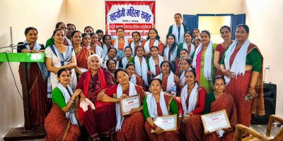 गैंडाकोटको सहयोगी महिला समूहद्वारा प्रधानमन्त्री दैवी प्रकोप उद्धार कोषमा १६ हजार सहयोग